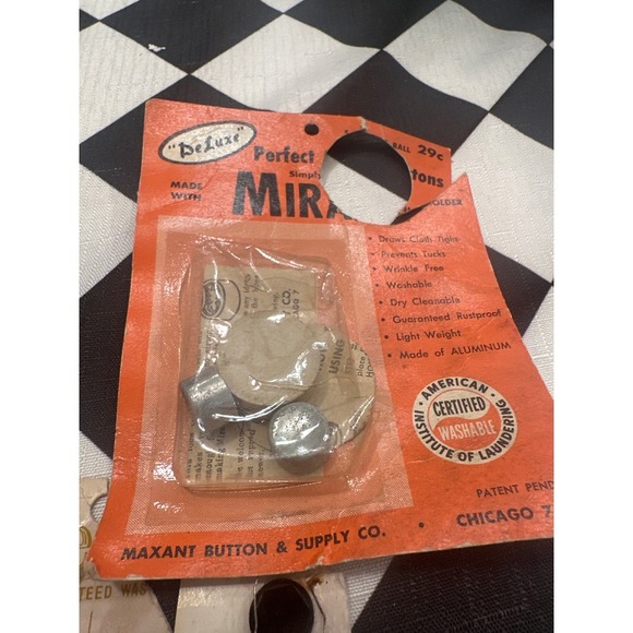 Vintage Sewing Buttons Lot Deluxe Mira Doreen Costumakers Trim Lace - Picture 2 of 5